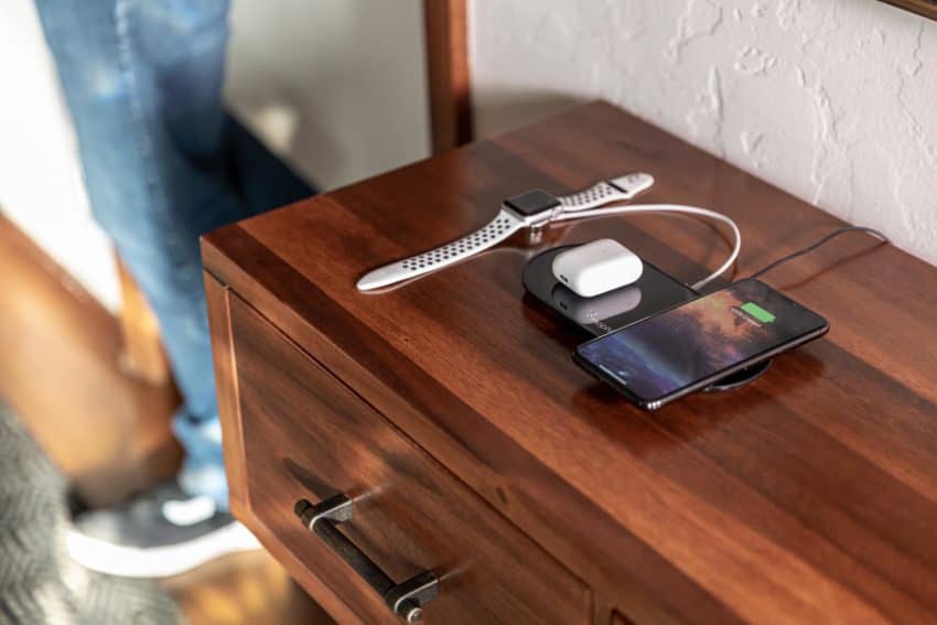 Mophie Multi Device Wireless Charging Pads Are As Close to AirPower as You Can Get